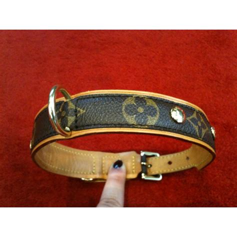 collier chien vuitton